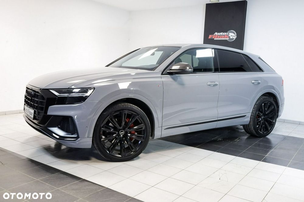 Audi Q8 - 6