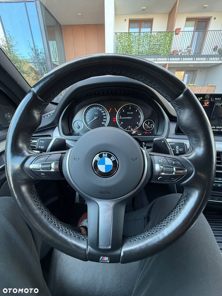 BMW X5 xDrive25d - 11
