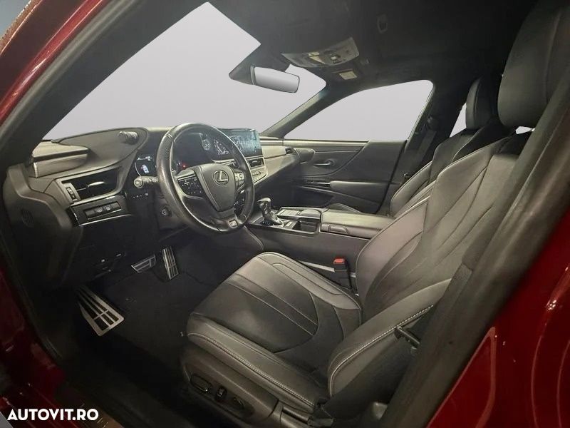 Lexus Seria ES 300h F Sport - 9