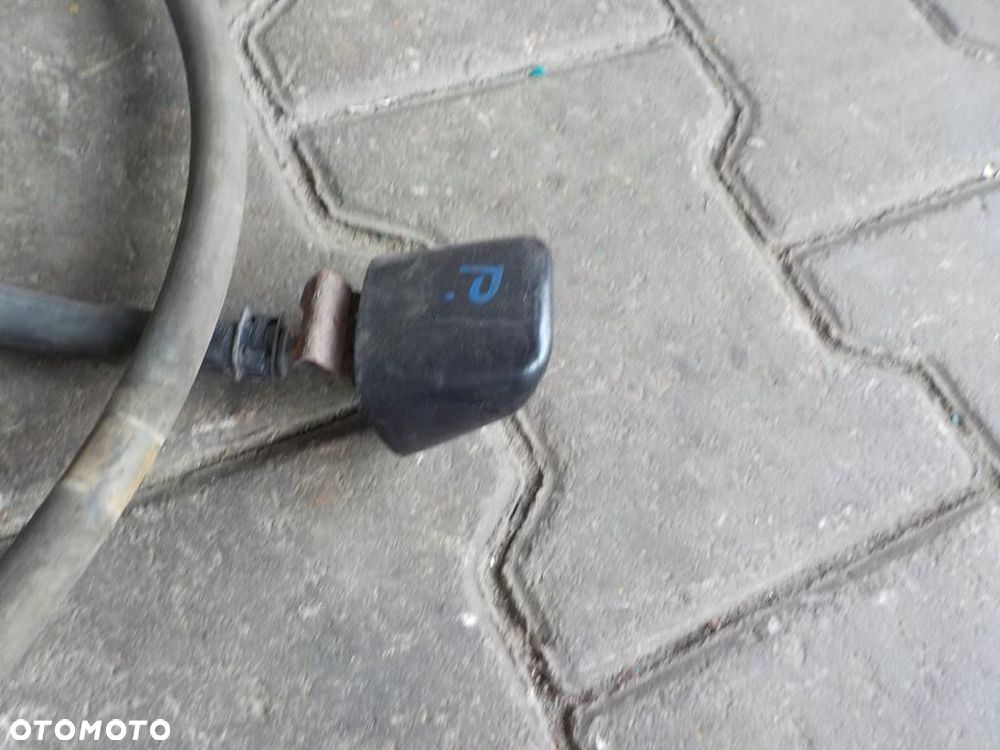 VW T5 ZBIORNICZEK SPRYSKIWACZY SZYB  REFLEKTORÓW LAMP POMPKA DYSZE - 3