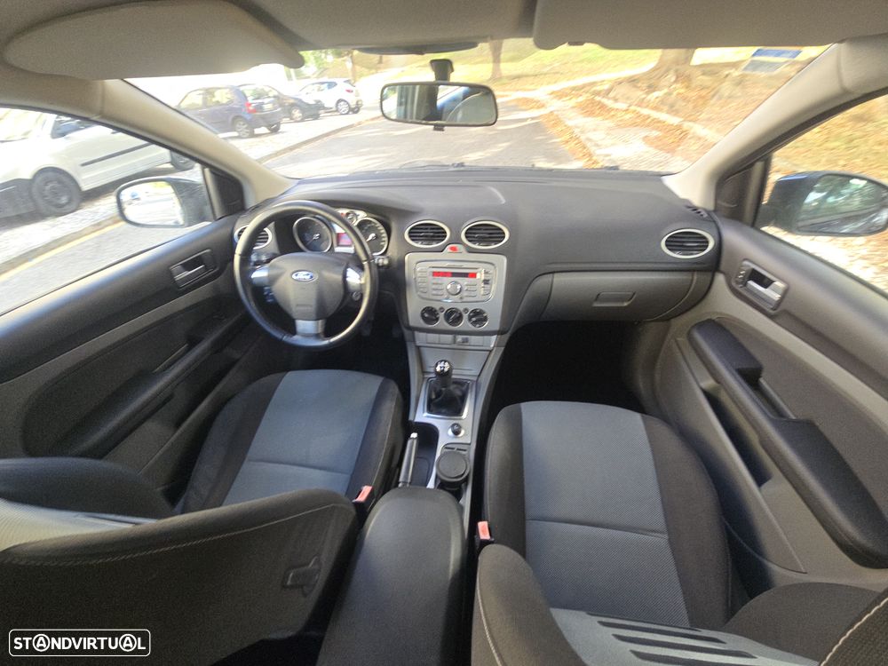 Ford Focus 1.6 TDCi Sport - 12
