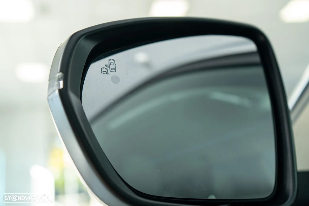 Peugeot 3008 Plug-In Hybrid 225 e-EAT8 Allure Pack - 27