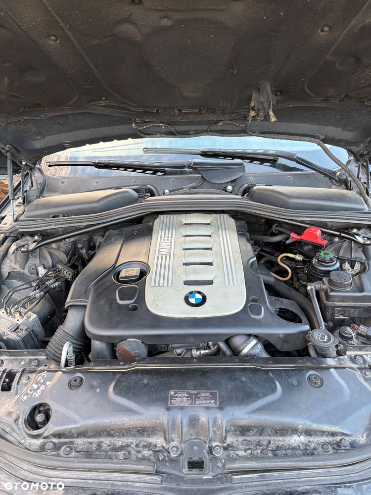 BMW Seria 5 530d - 16