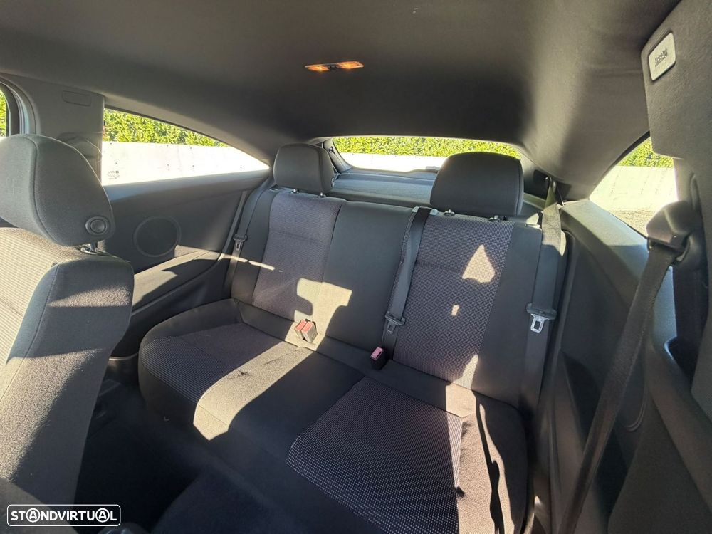 Opel Astra GTC 1.3 CDTi - 7