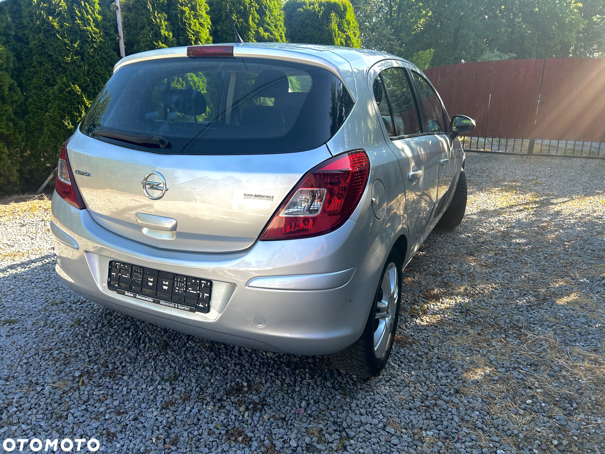 Opel Corsa 1.2 16V Cosmo - 10