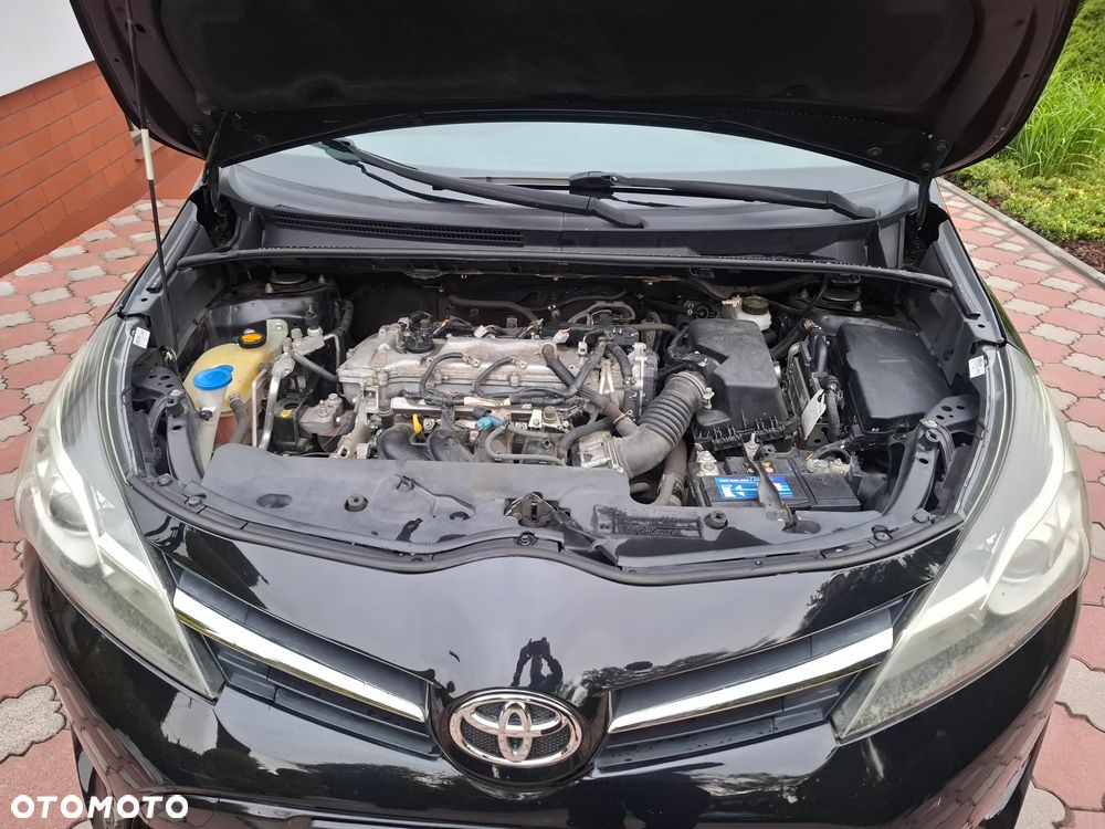 Toyota Verso 1.6 7-Sitzer Comfort - 24