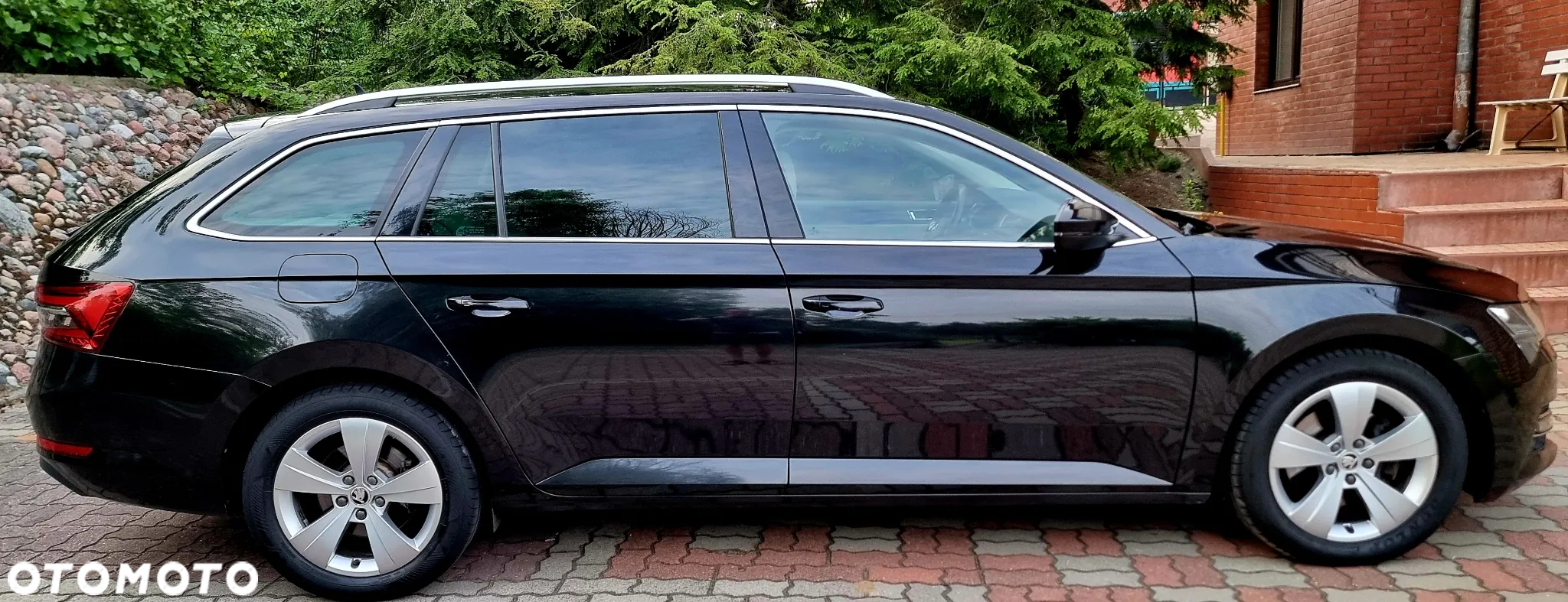 Skoda Superb 2.0 TDI SCR Style DSG - 11