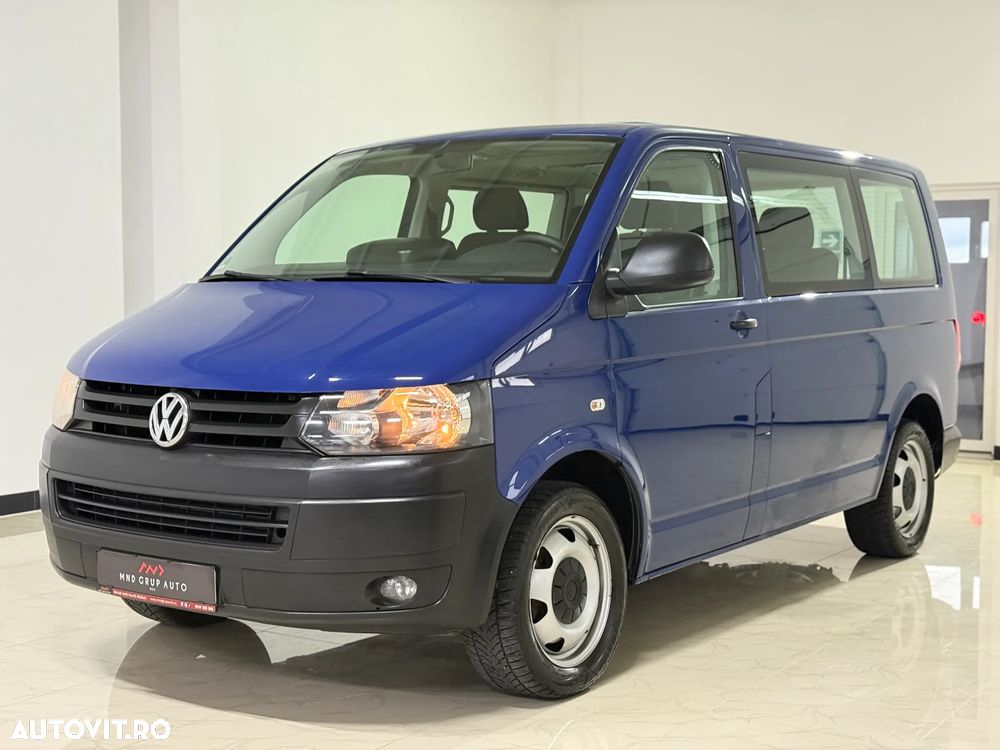 Volkswagen Caravelle - 3