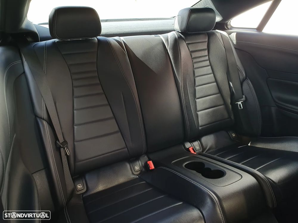 Mercedes-Benz E 220 d 9G-TRONIC AMG Line - 5