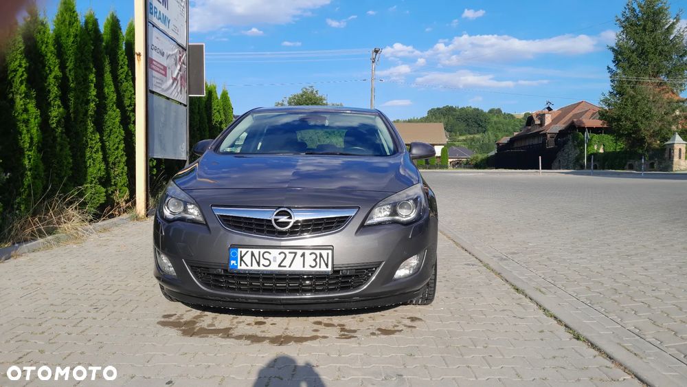 Opel Astra - 2