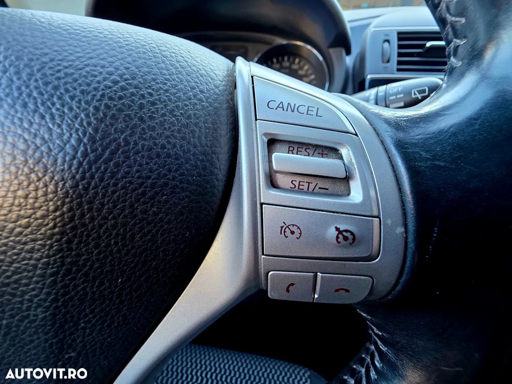 Nissan Pulsar 1.5L dCI Stop&Start N-Connecta - 10