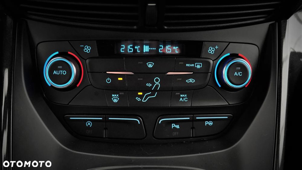 Ford Kuga 2.0 TDCi AWD ST-Line - 34