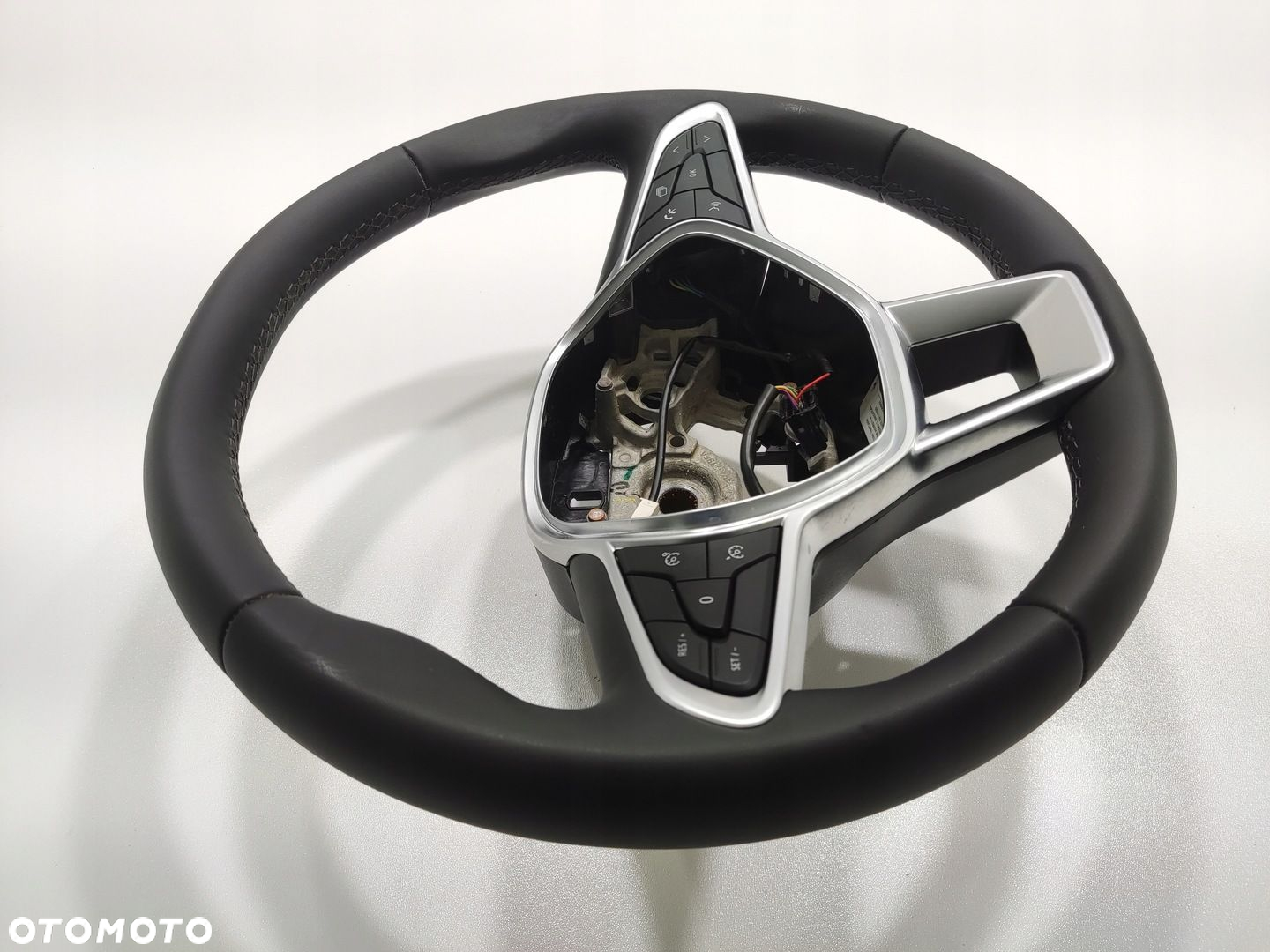KIEROWNICA MULTIFUNKCJA STEROWANIE RENAULT CLIO V 2024-2025 LIFT 484004754R - 8