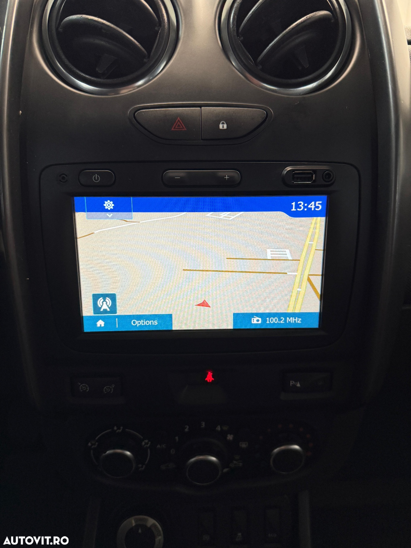 Dacia Duster 1.5 dCi 4x4 SL Connected by Orange - 2