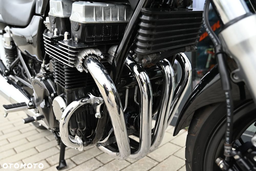Honda CB - 15