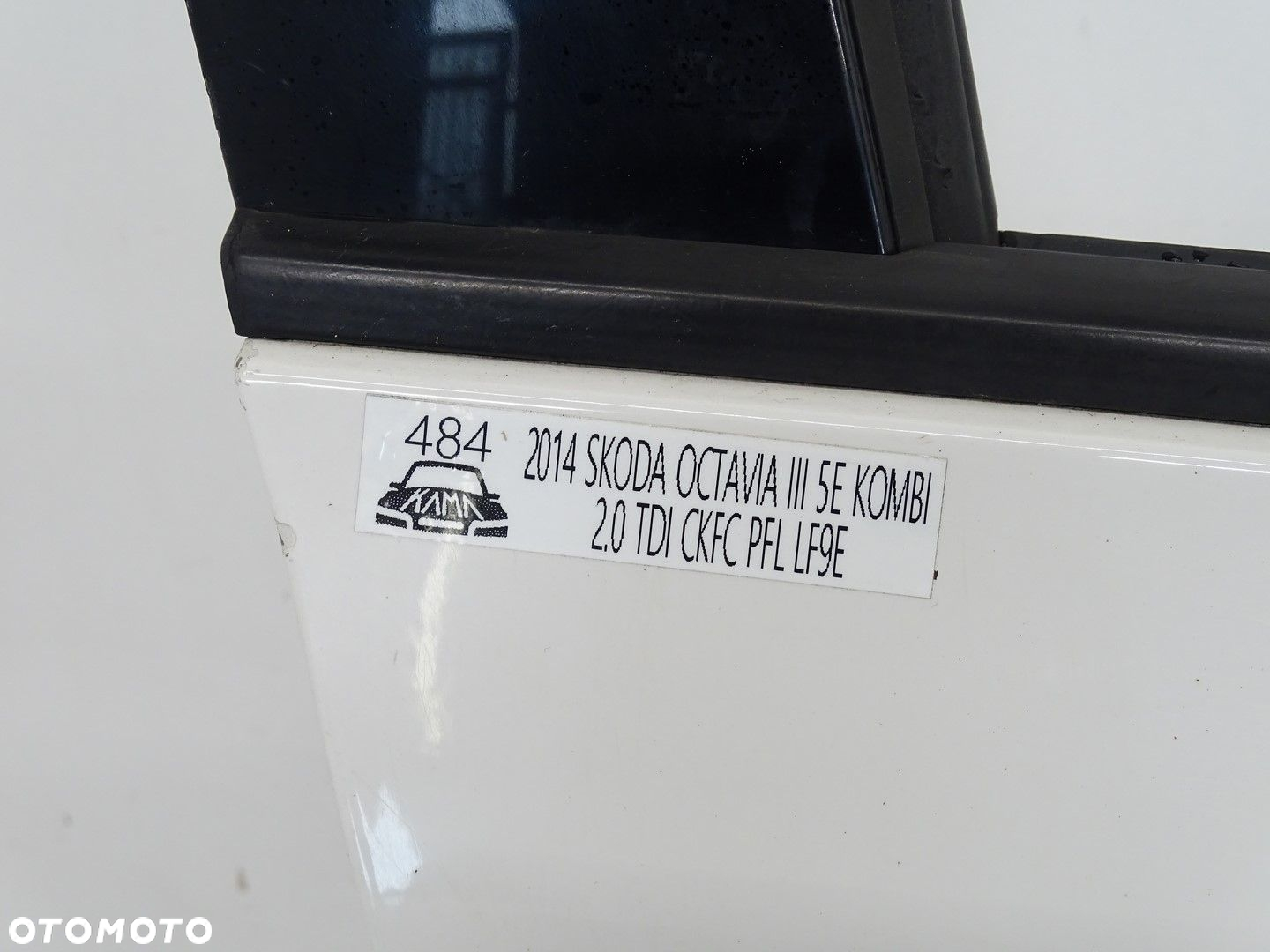 DRZWI PRAWY PRZÓD PRAWE PRZEDNIE SKODA OCTAVIA III 5E SEDAN / KOMBI LF9E - 9