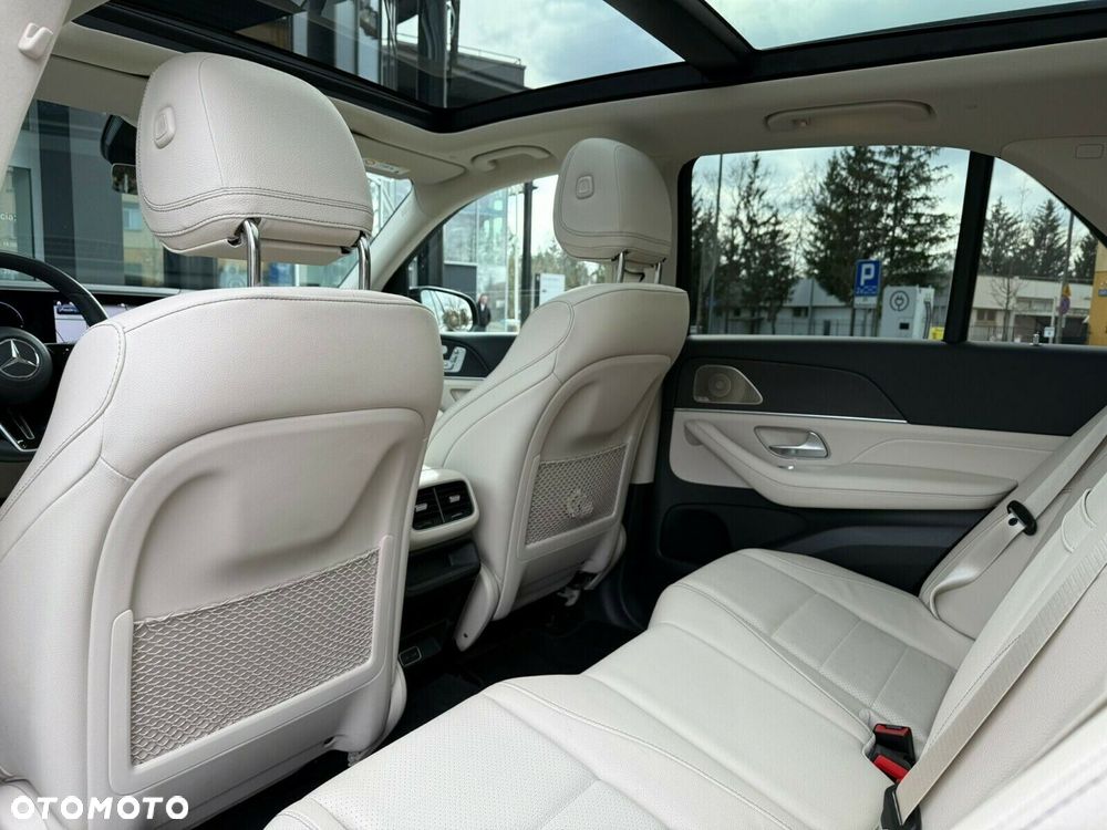 Mercedes-Benz GLE - 11