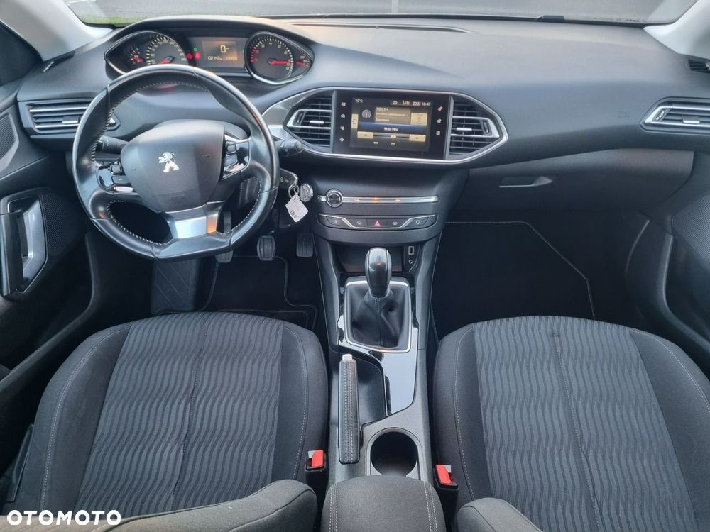 Peugeot 308 - 17