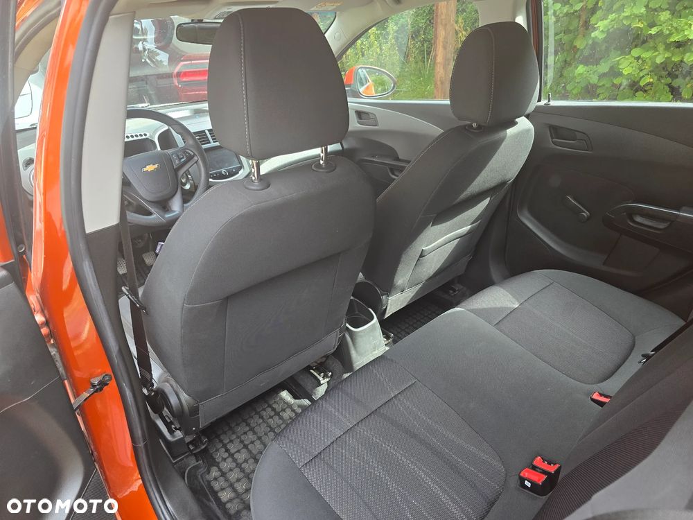 Chevrolet Aveo - 7