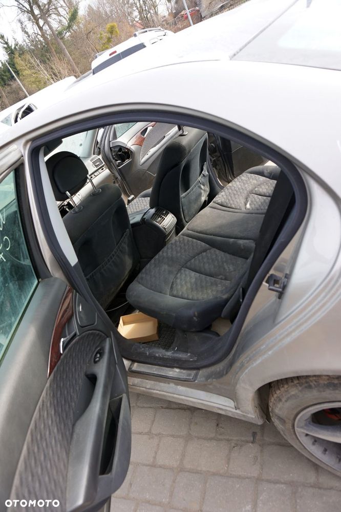 MERCEDES E-KLASA W211 SEDAN 2004 723 2.6 V6 M112913 175KM 722696 SREBRNY CUBANITE na części - 11