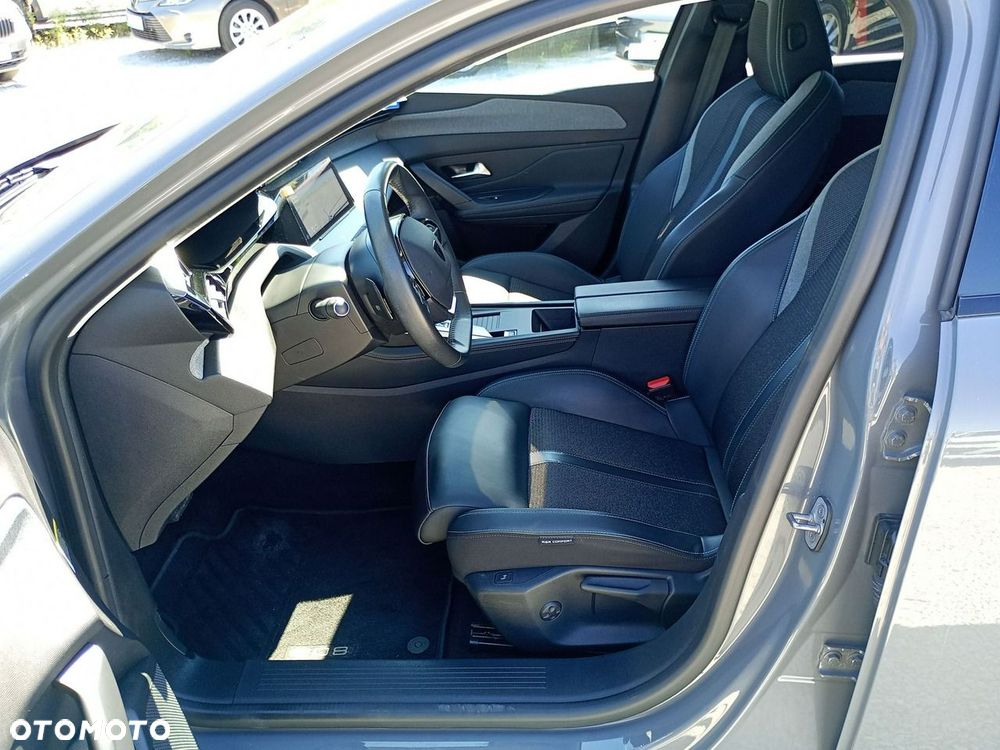 Peugeot 308 1.5 BlueHDi Allure Pack S&S EAT8 - 19