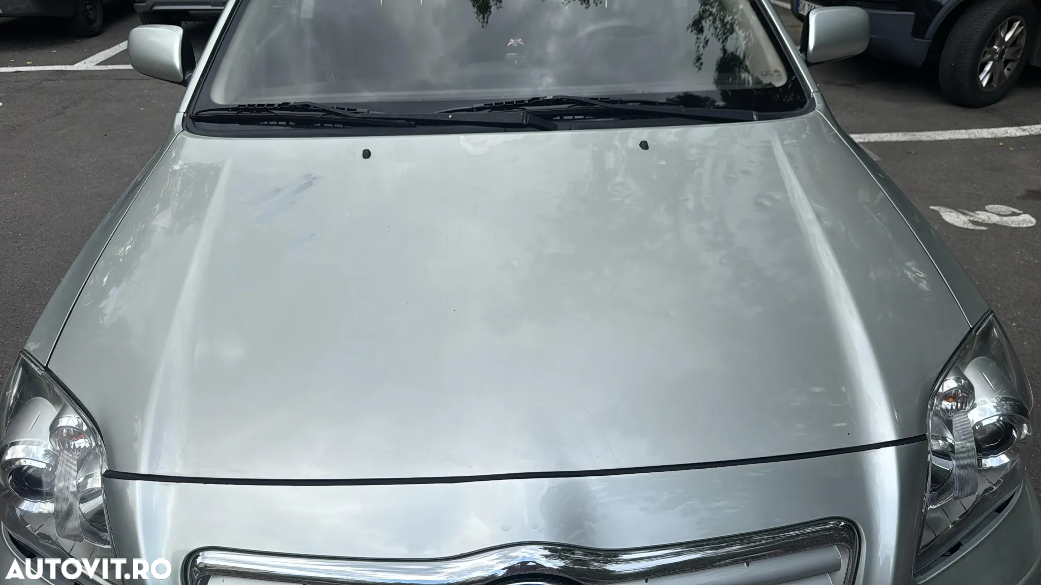 Toyota Avensis 1.8 Comfort - 15