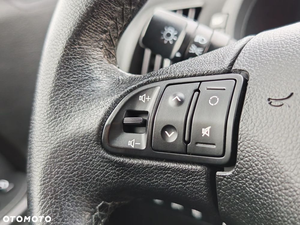 Kia Sportage 2.0 CVVT 4WD Spirit - 34