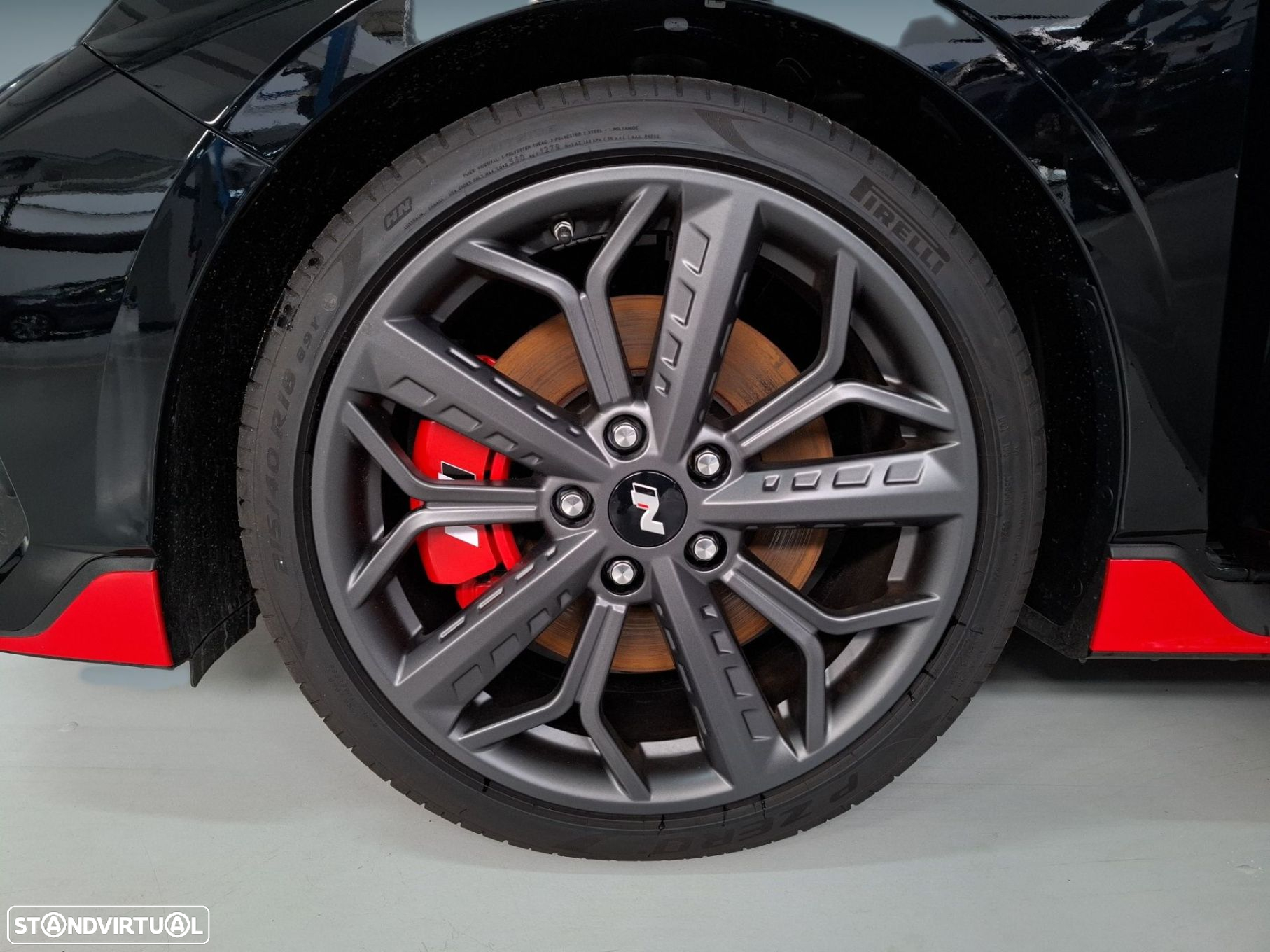 Hyundai i20 N 1.6 T-GDi Performance Pack - 24