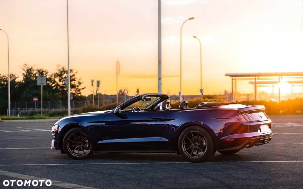 Ford Mustang Cabrio 2.3 Eco Boost - 8