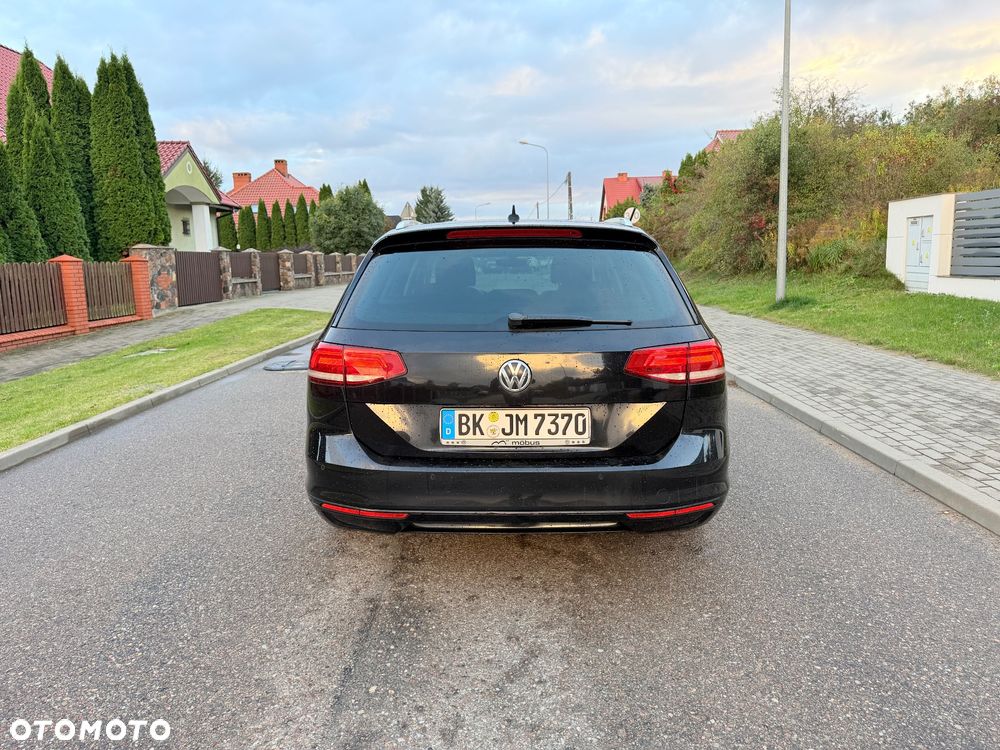 Volkswagen Passat - 18