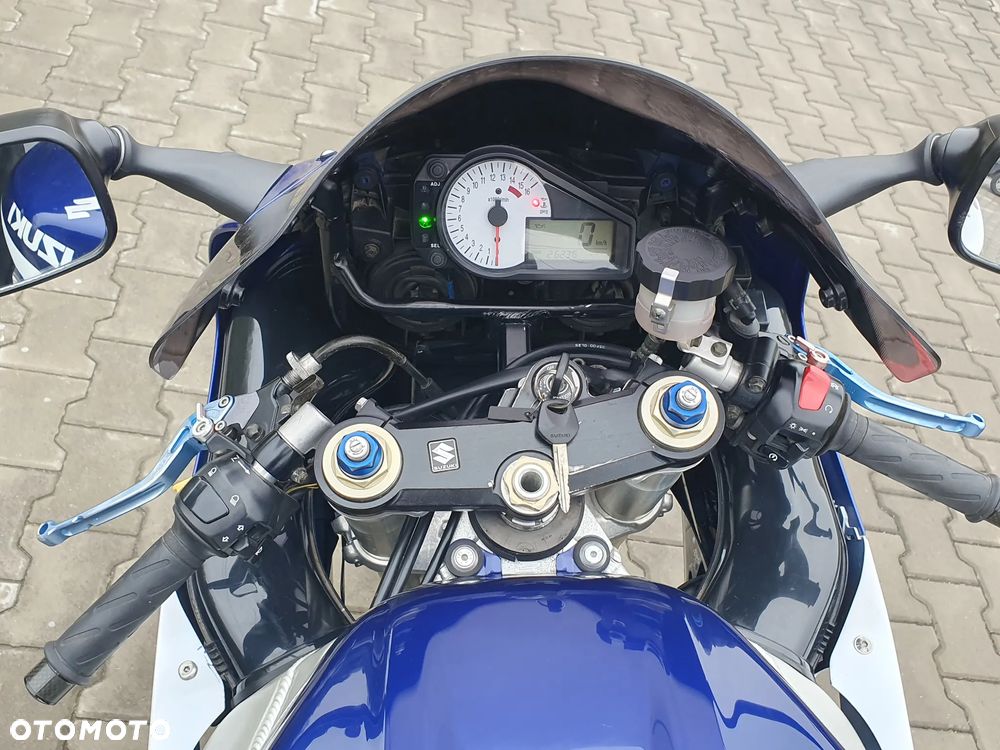 Suzuki GSX-R - 27