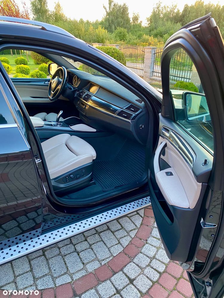 BMW X6 xDrive40d - 8