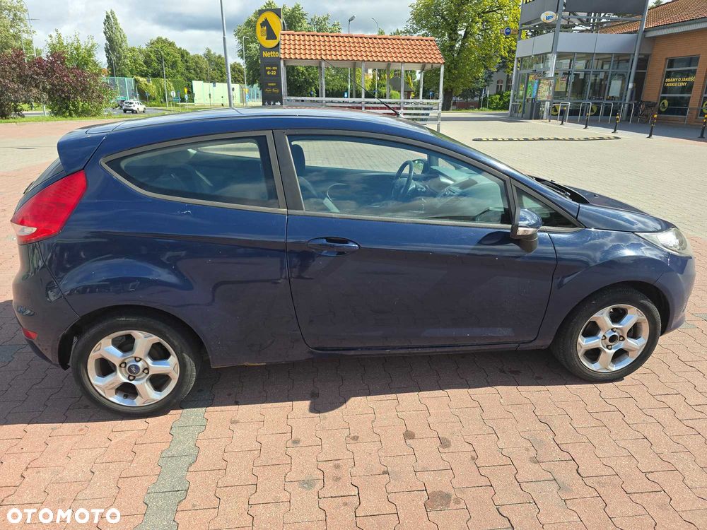Ford Fiesta - 4