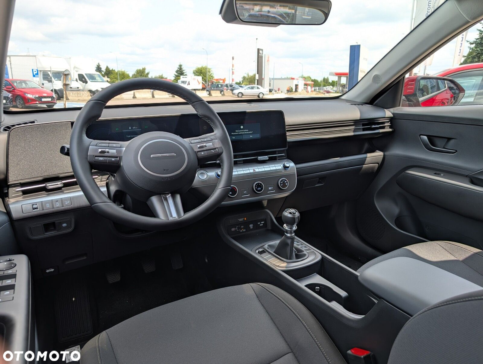 Hyundai Kona - 12