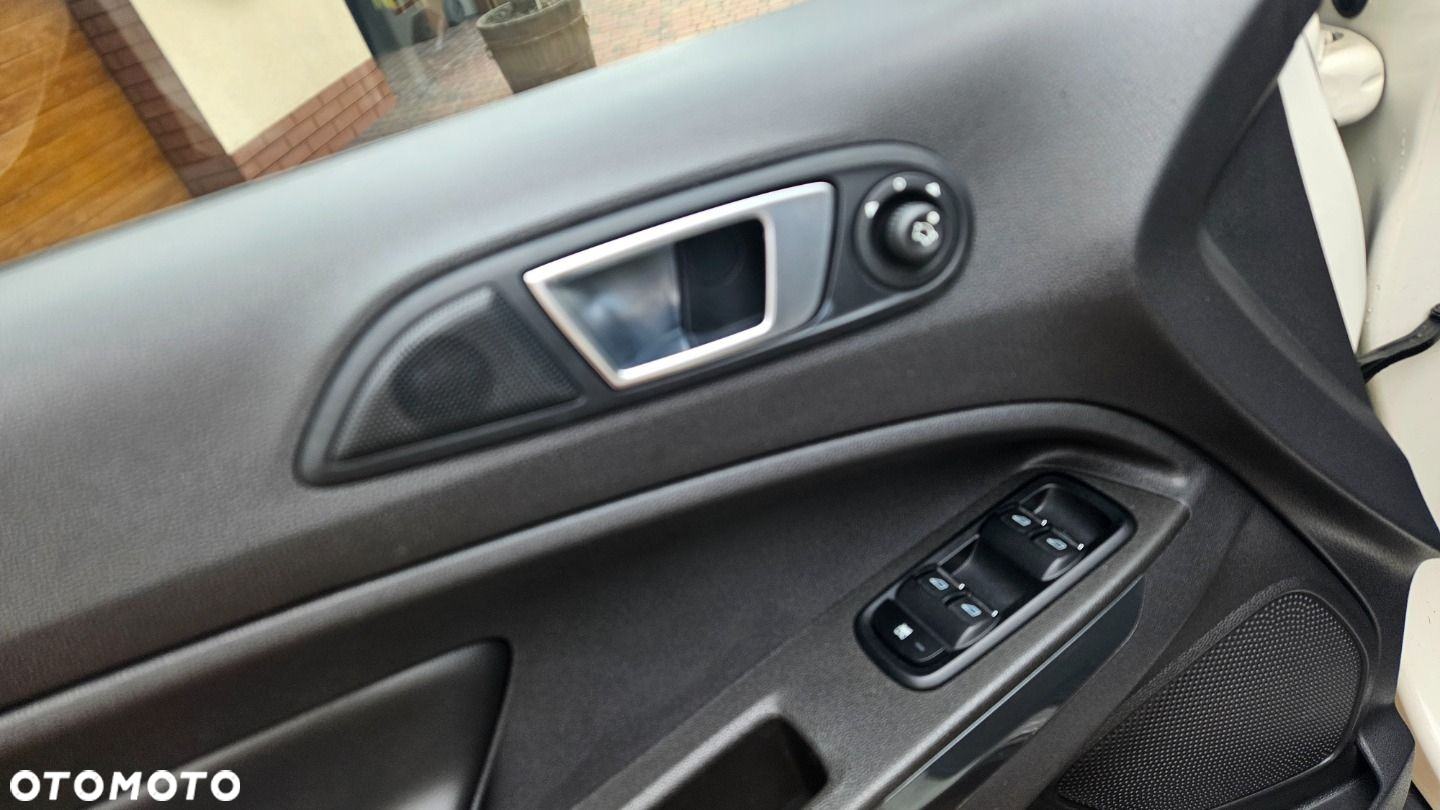 Ford EcoSport 1.0 EcoBoost TITANIUM - 18
