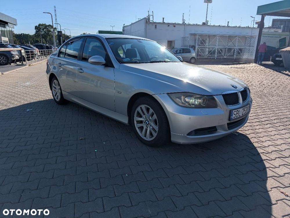 BMW Seria 3 2008 photo 5