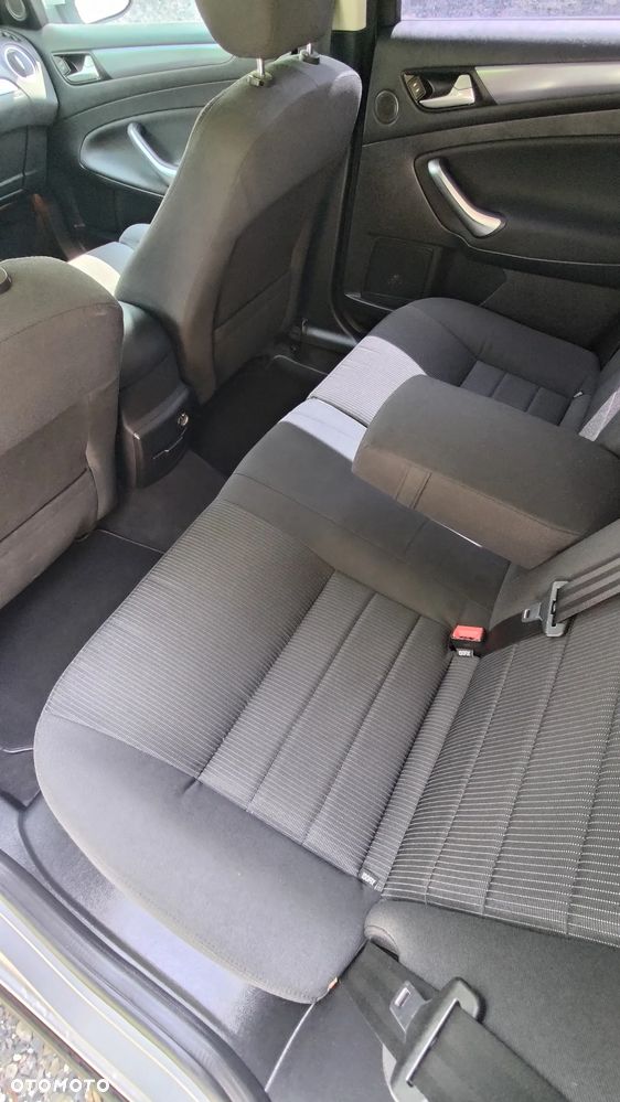 Ford Mondeo 1.6 Eco Boost Start-Stopp Titanium - 14