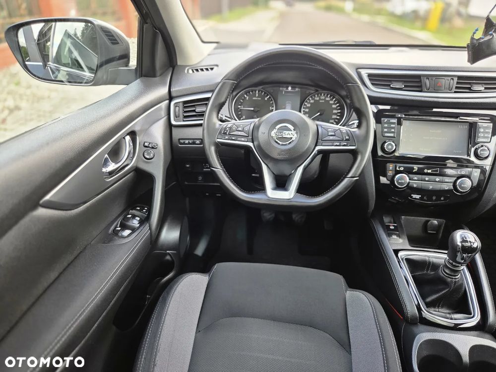 Nissan Qashqai 1.5 dCi N-Tec - 6