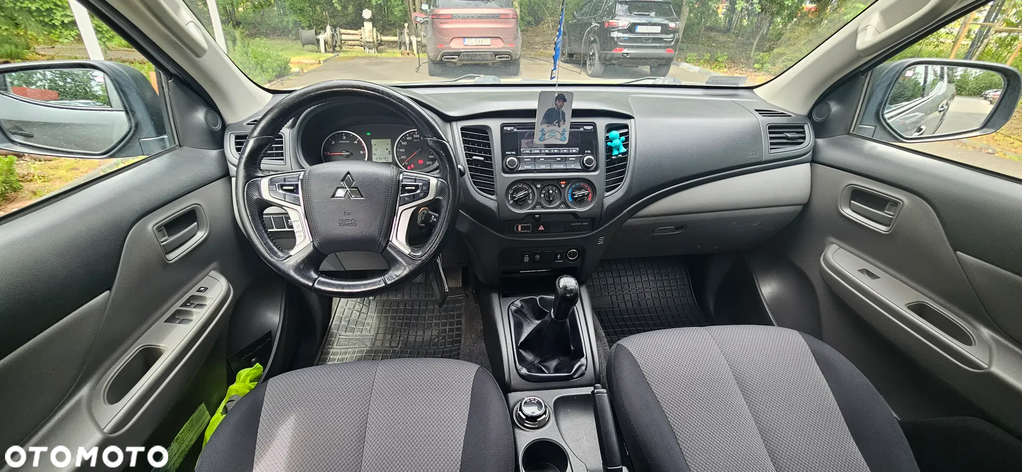 Mitsubishi L200 - 9
