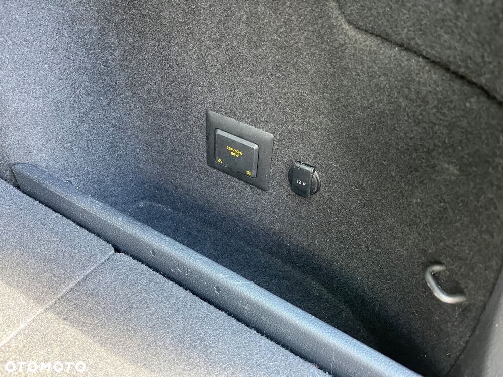 Volkswagen Golf - 21