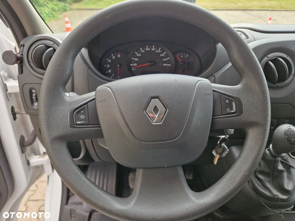 Renault Master - 22