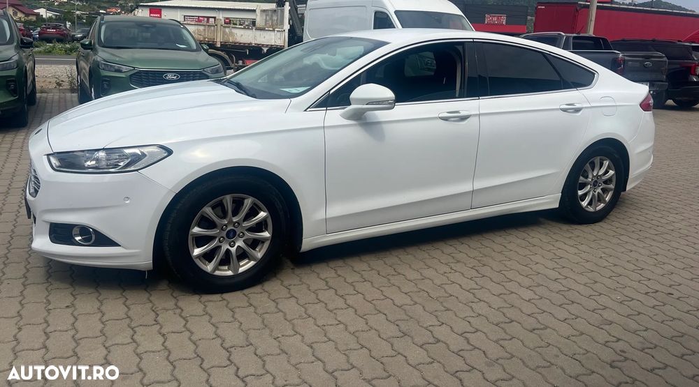 Ford Mondeo 2.0 TDCI Start-Stopp Titanium - 4