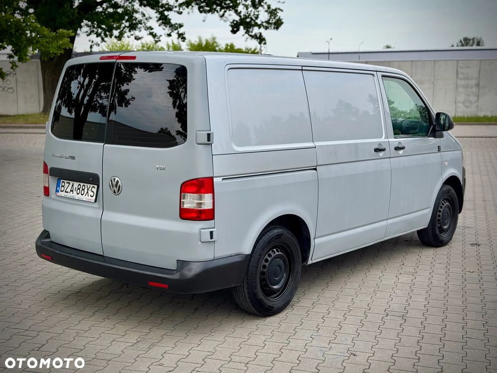 Volkswagen Transporter - 7