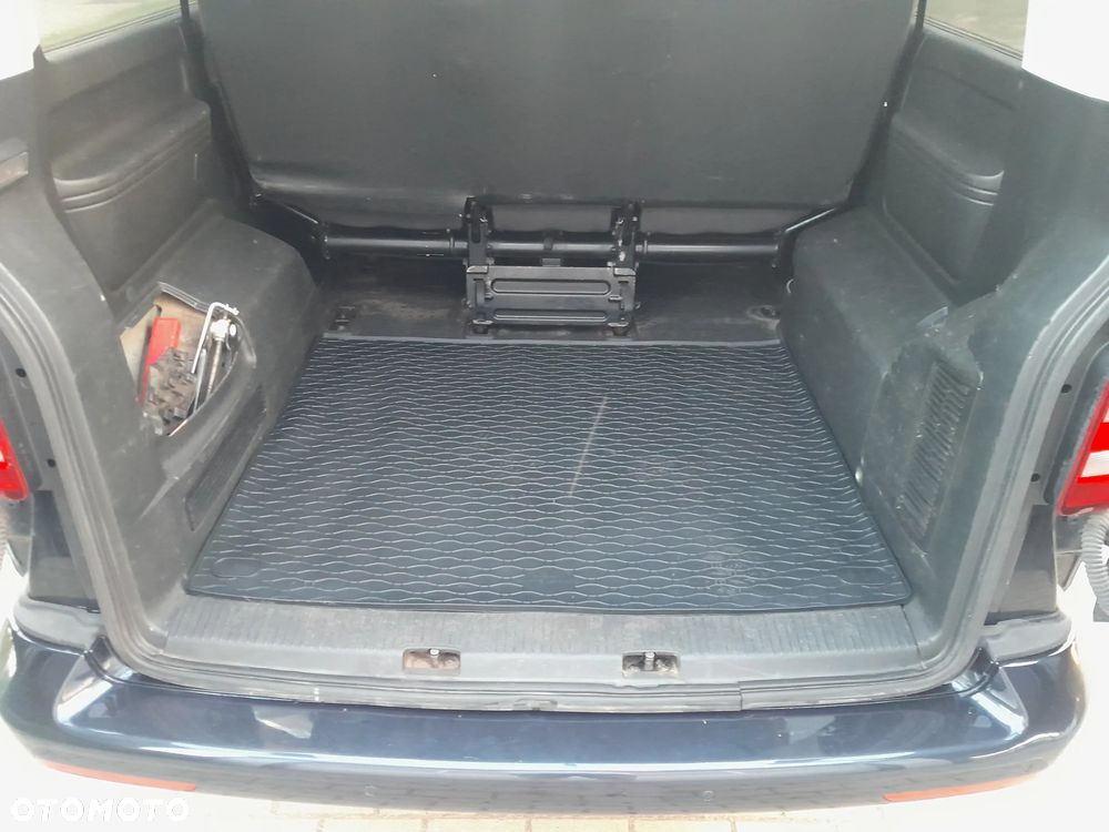 Volkswagen Caravelle 2.0 TDI L2 Highline - 17