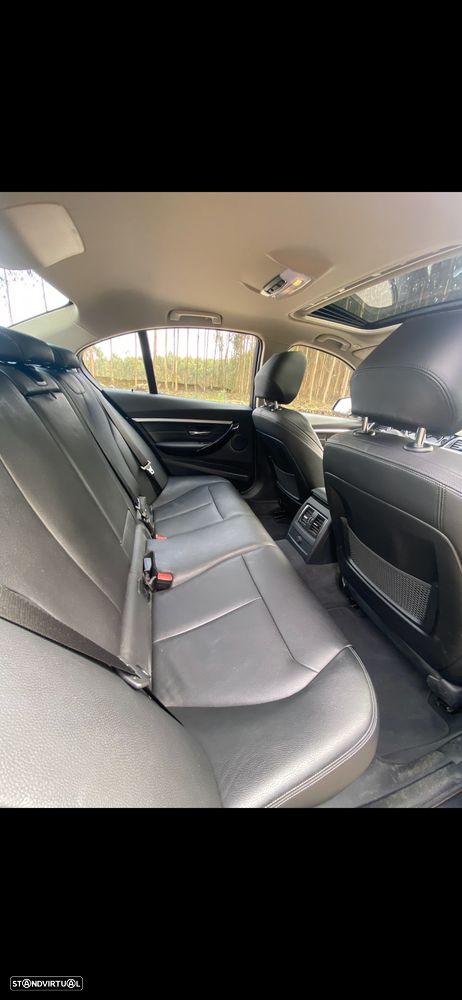 BMW 330 e iPerformance Line Luxury - 7