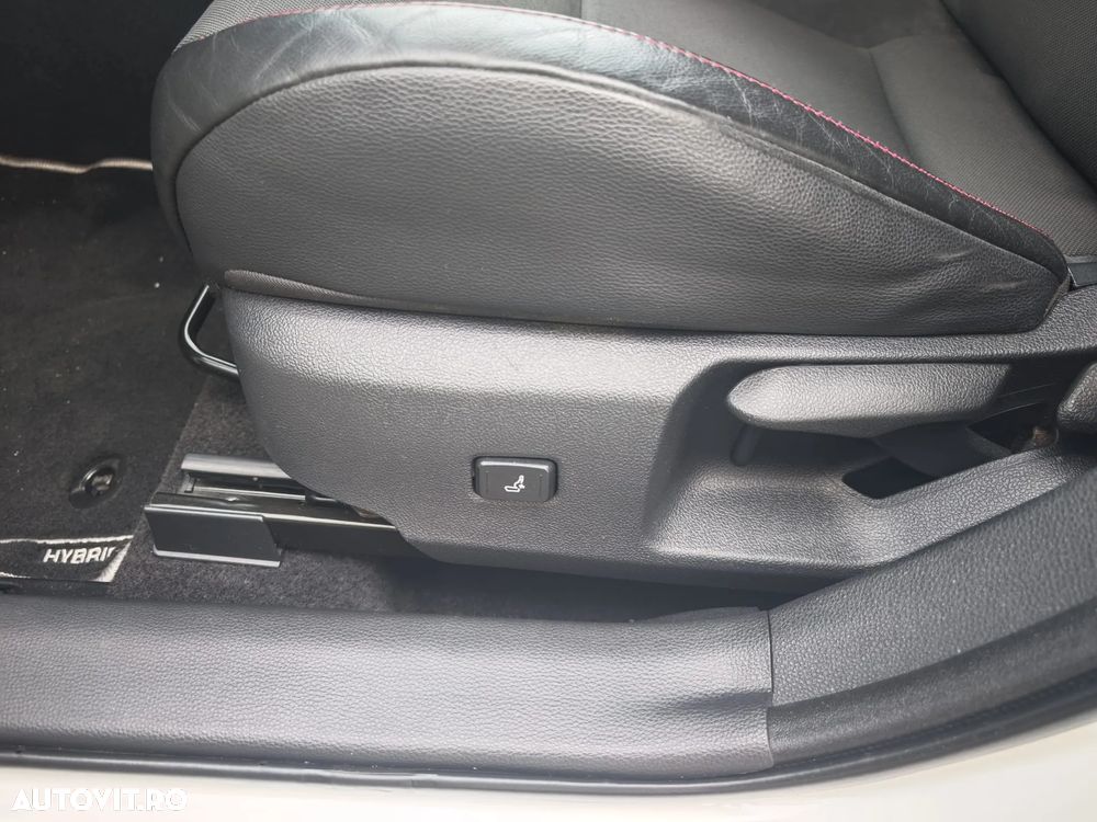 Toyota Corolla 1.8 HSD Exclusive interior Negru - 24