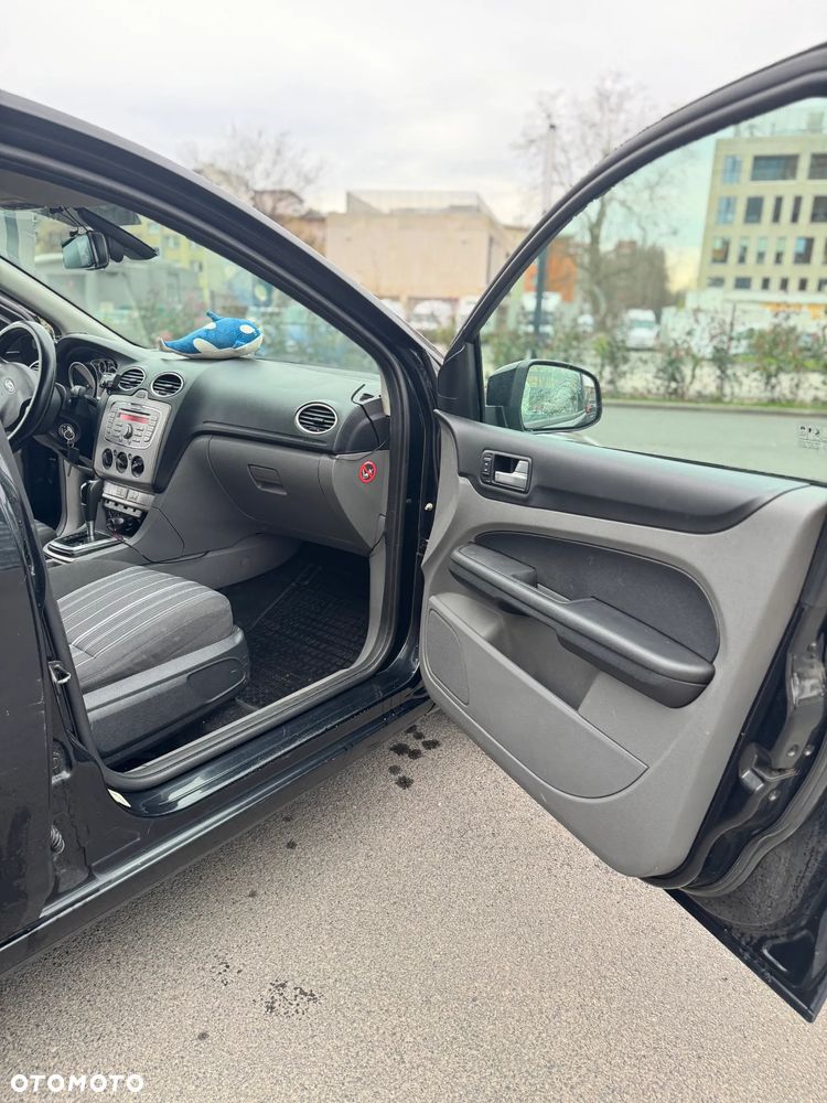 Ford Focus 2.0 TDCi Trend - 11