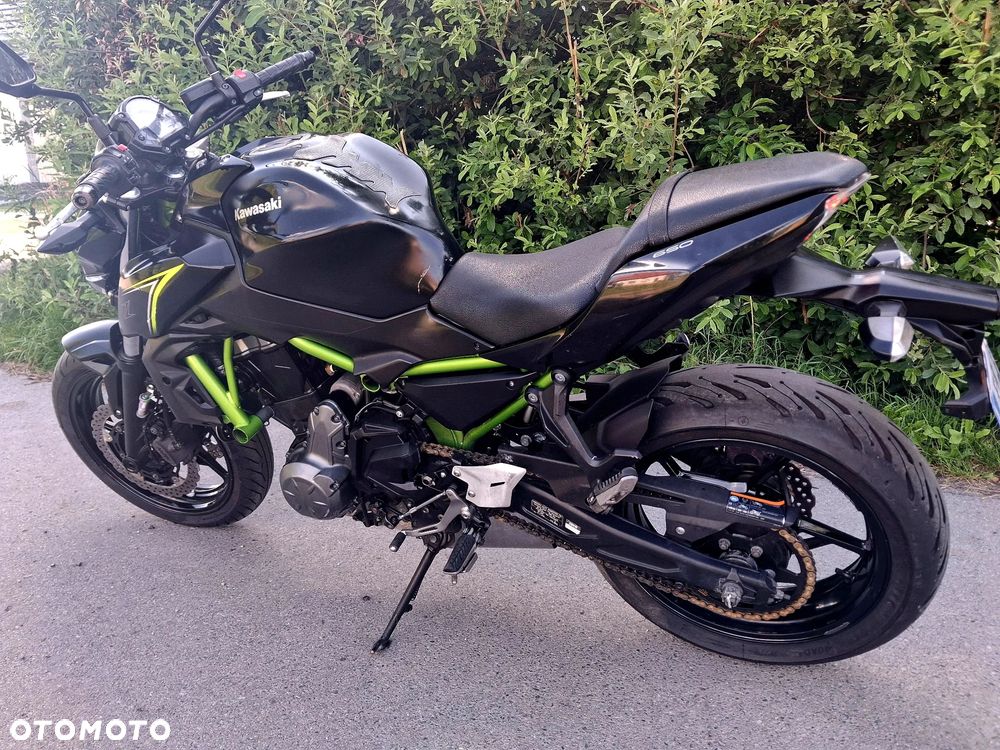 Kawasaki Z 650 - 7