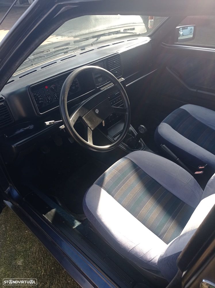 Lancia Delta 1.3 LX - 6