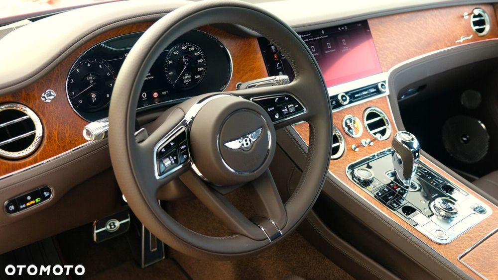 Bentley Continental GT - 11